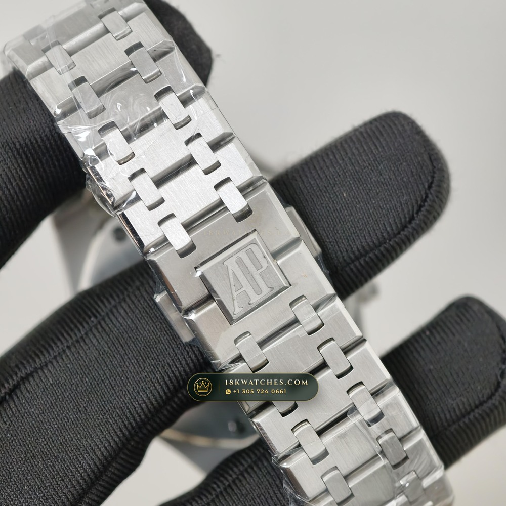 Audemars Piguet Royal Oak Selfwinding Chronograph 41mm Cal. FP1185 Ref. 26331ST.OO.1220ST.01 — Studio Gallery Plate VI in 904L Stainless Steel Custom Architecture (180.8g Verified Mass, Audemars Piguet Cal. 2385 Column-Wheel Chronograph)
