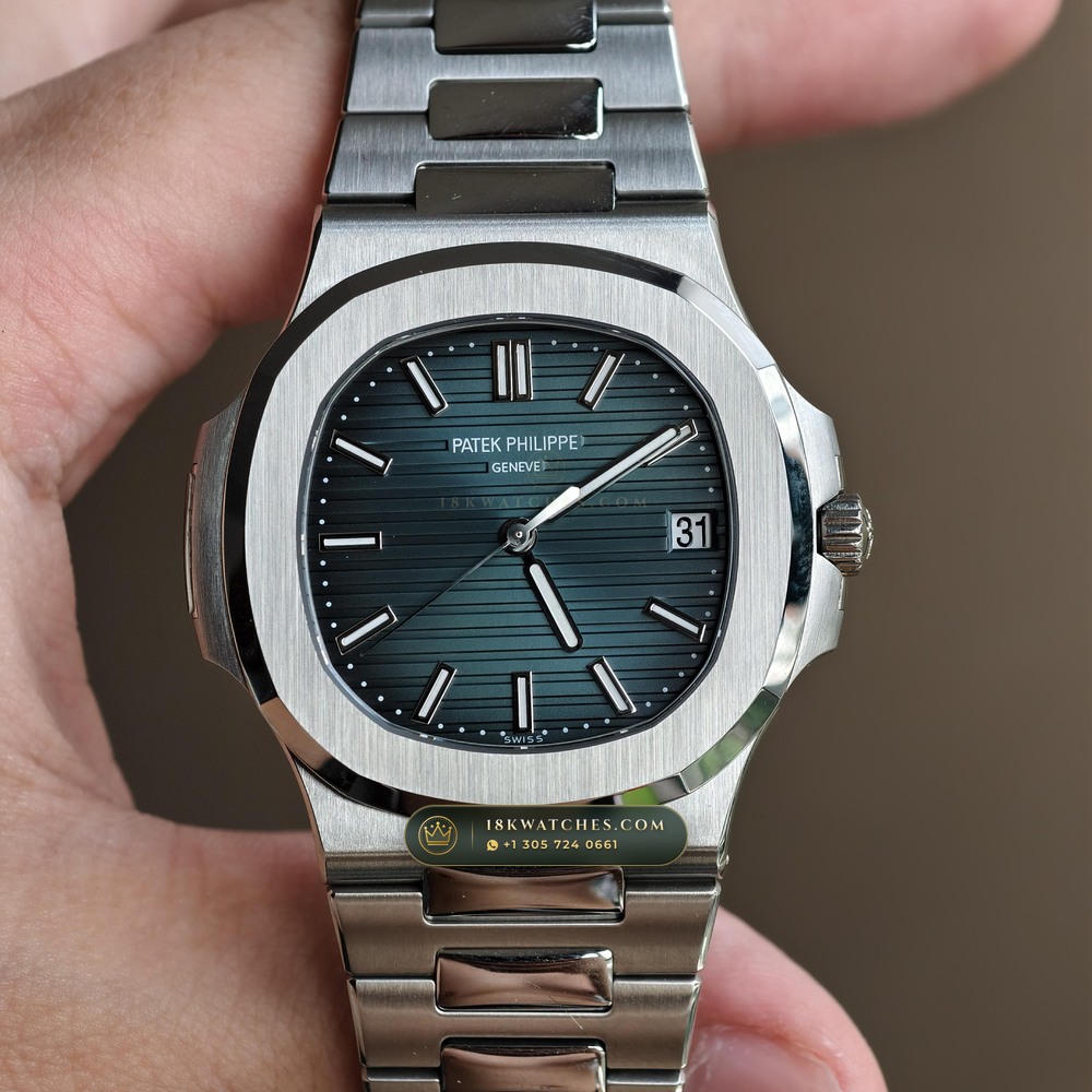 Patek Philippe Nautilus Self-Winding Ref. 5711/1A