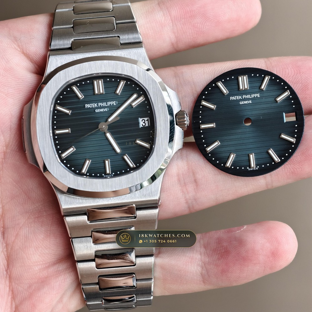 Patek Philippe Nautilus Self-Winding Ref. 5711/1A — Studio Gallery Plate II in 904L Stainless Steel Custom Architecture (115.4g Verified Mass, Patek Philippe Cal. 26-330 S C / Cal. 324 S C - 21K Gold Rotor)
