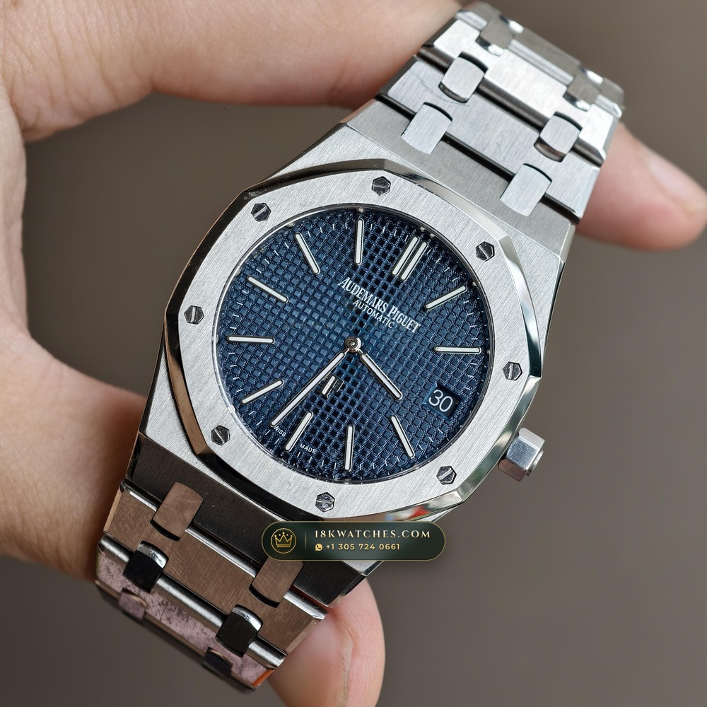 Audemars Piguet Royal Oak Jumbo Extra-Thin 39mm Custom Tapestry Dial 5-Axis CNC Case Ref. 15202ST.OO.1240ST.01 — Studio Gallery Plate III in 904L Stainless Steel Custom Architecture (103.5g Verified Mass, Audemars Piguet Cal. 2121 Ultra-Thin)