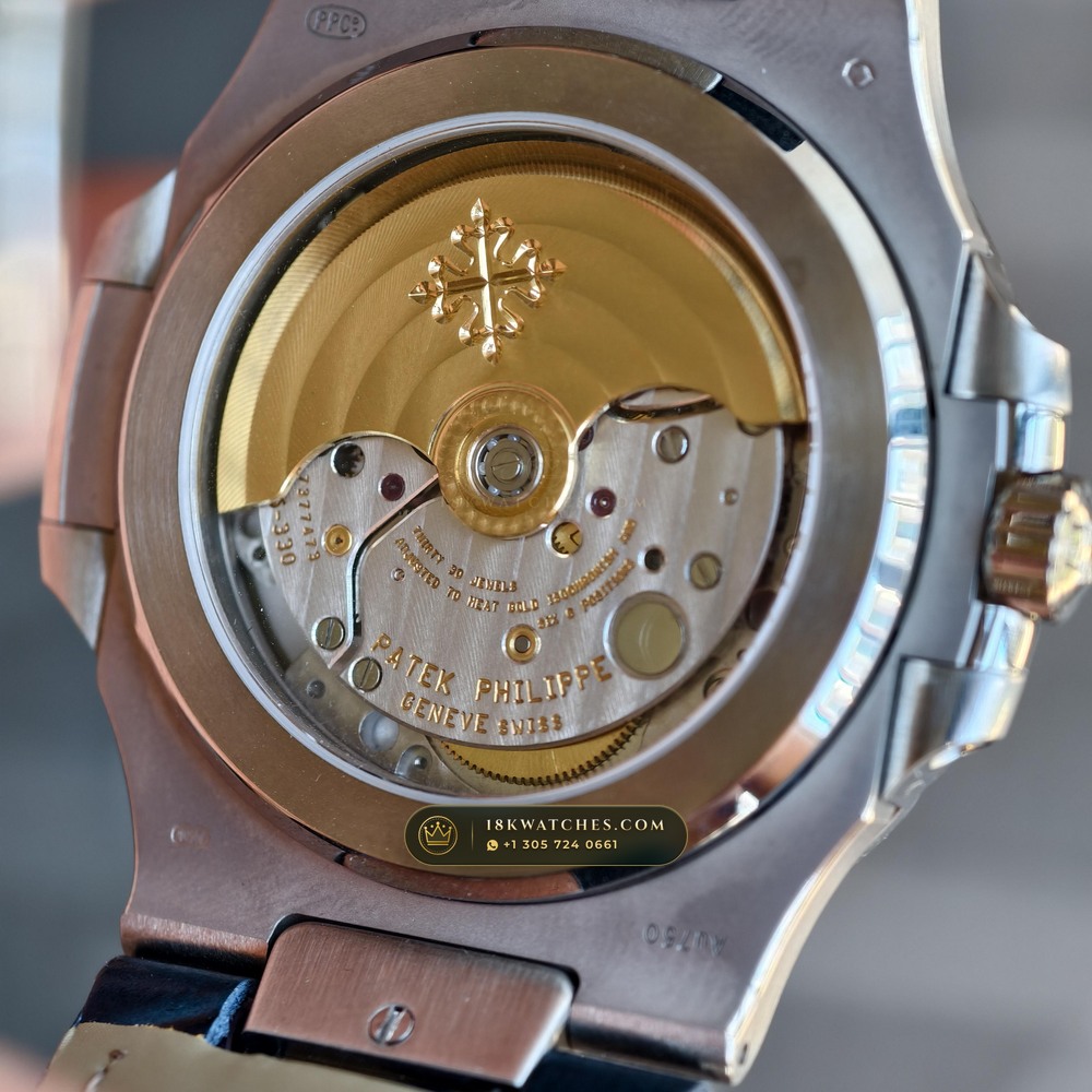 Patek Philippe Nautilus Self-Winding 41mm 18K White Gold Ref. 5811/1G-001 — Studio Gallery Plate VII in 18K White Gold Au750 (112.2g Verified Mass, Patek Philippe Cal. 26-330 S C - 21K Gold Rotor)