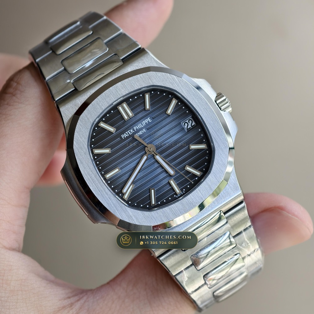 Patek Philippe Nautilus Self-Winding Ref. 5711/1A-001 — Studio Gallery Plate II in 904L Stainless Steel Custom Architecture (114.6g Verified Mass, Patek Philippe Cal. 26-330 S C / Cal. 324 S C - 21K Gold Rotor)
