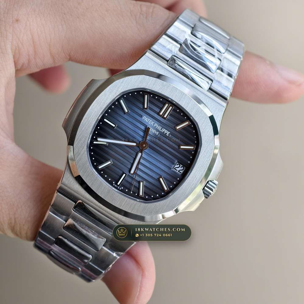 Patek Philippe Nautilus Self-Winding Ref. 5711/1A-001 — Studio Gallery Plate III in 904L Stainless Steel Custom Architecture (114.6g Verified Mass, Patek Philippe Cal. 26-330 S C / Cal. 324 S C - 21K Gold Rotor)