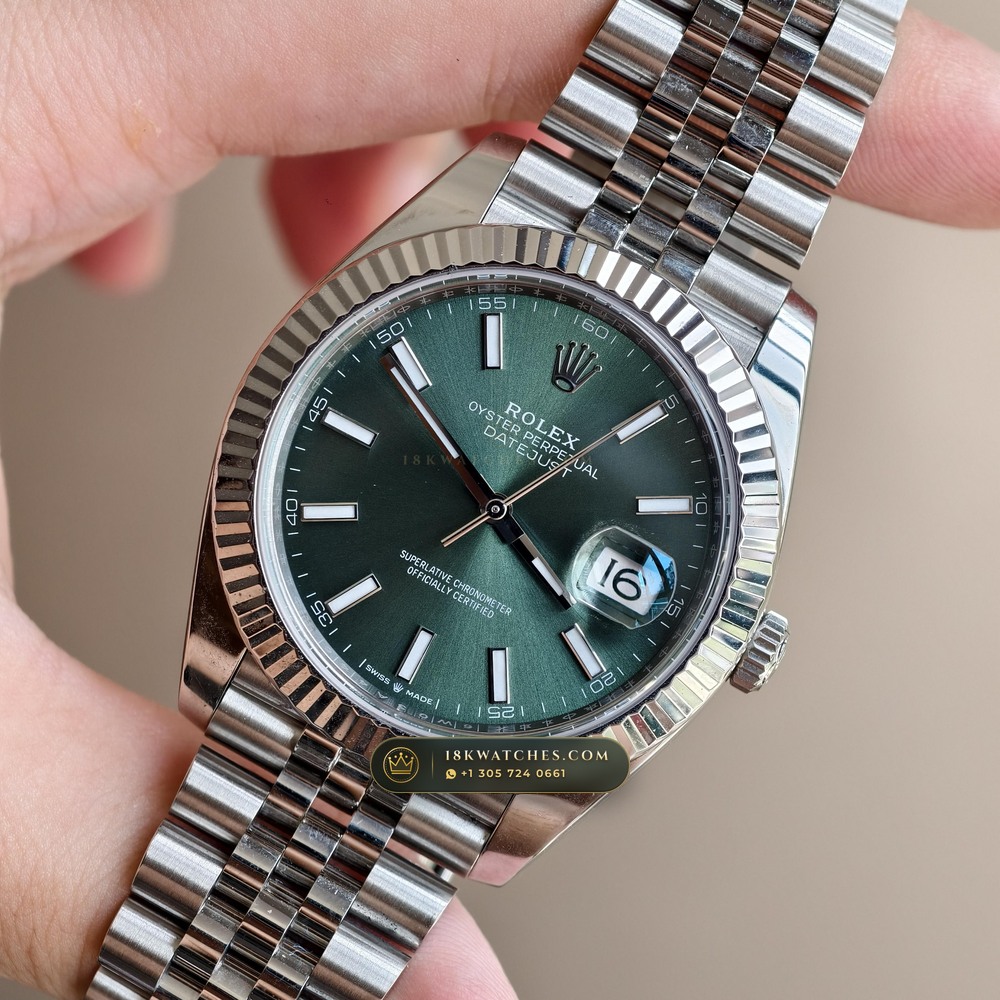 Rolex Datejust 41 Sunray Emerald / Khaki Green Dial Ref. 126334 — Studio Gallery Plate III in 904L Stainless Steel Custom Architecture (136.8g Verified Mass, Rolex Manufacture Cal. 3235 - 70h Power Reserve)