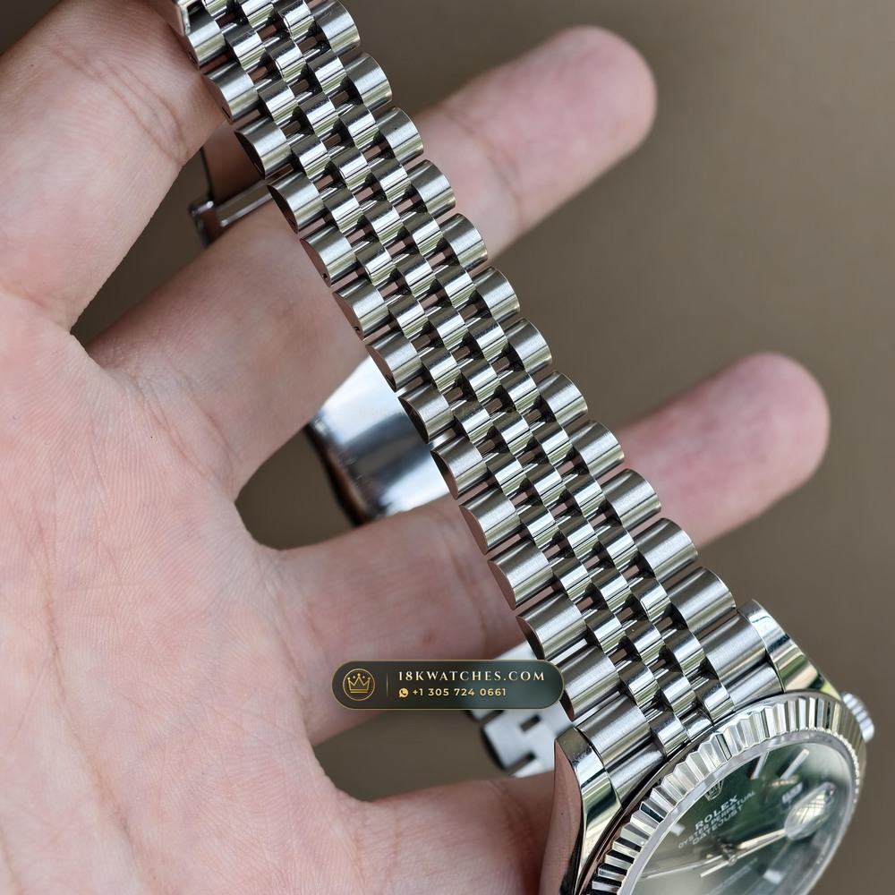 Rolex Datejust 41 Sunray Emerald / Khaki Green Dial Ref. 126334 — Studio Gallery Plate VIII in 904L Stainless Steel Custom Architecture (136.8g Verified Mass, Rolex Manufacture Cal. 3235 - 70h Power Reserve)