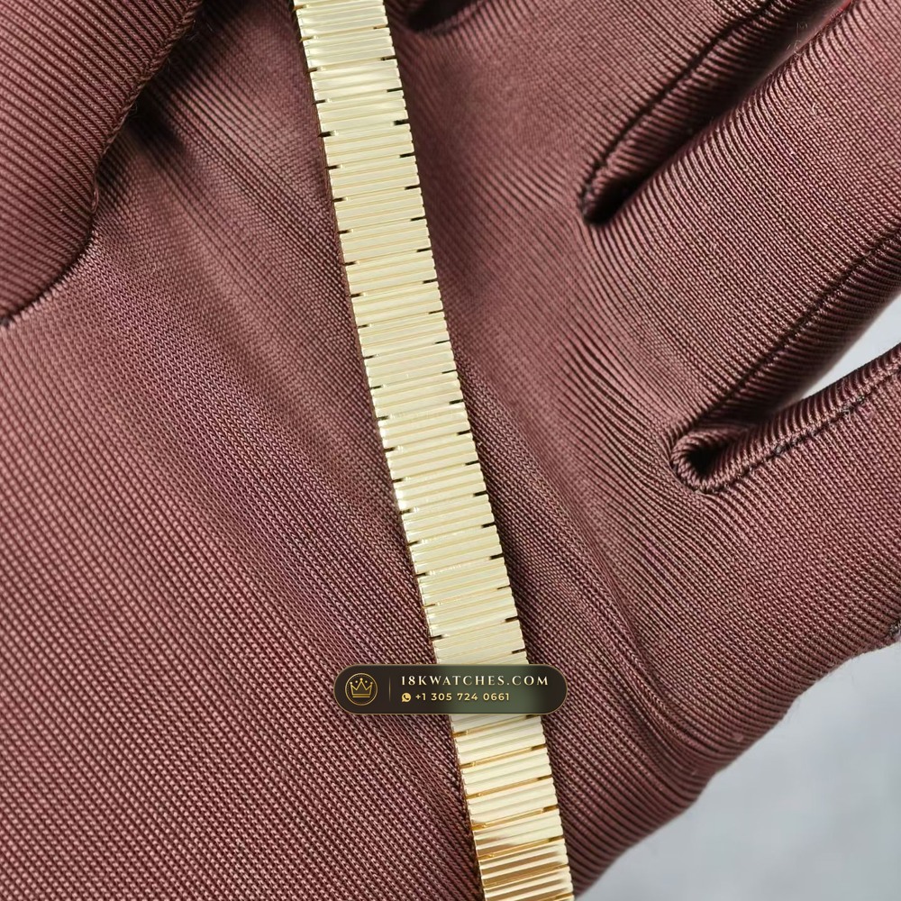 Cartier Love Unlimited Bracelet Timepiece 18K Rose Gold Ref. WJLO0002 — Studio Gallery Plate IV in 18K Rose Gold Au750 (64.5g Verified Mass, Cartier Swiss Horological Movement)