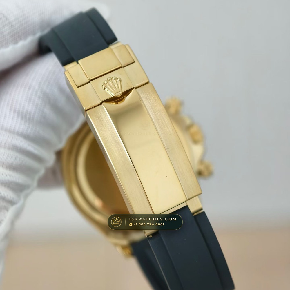 Rolex Cosmograph Daytona 18K Yellow Gold Free-Sprung Calibre Ref. 126518LN — Studio Gallery Plate V in 18K Yellow Gold Au750 (160.6g Verified Mass, Rolex Manufacture Cal. 4131 - 72h Power Reserve)