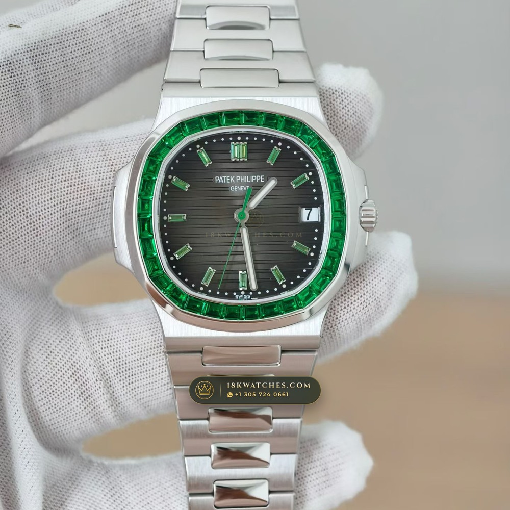 Patek Philippe Nautilus Self-Winding Baguette Emerald Bezel 950 Platinum Ref. 5711/113P-001