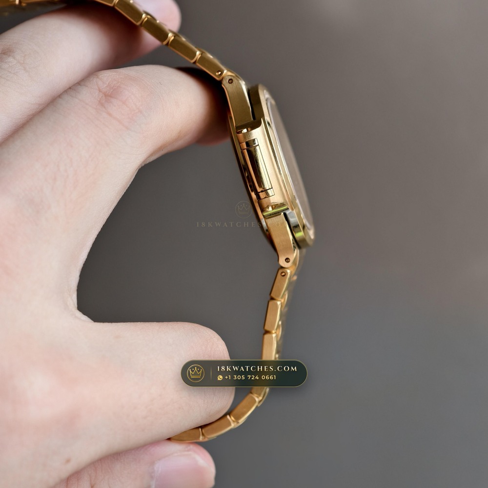 Patek Philippe Nautilus Ladies Automatic 18K Rose Gold Ref. 7118/1R — Studio Gallery Plate VI in 18K Rose Gold Au750 (145.9g Verified Mass, Patek Philippe Cal. 324 S C - 21K Gold Rotor)