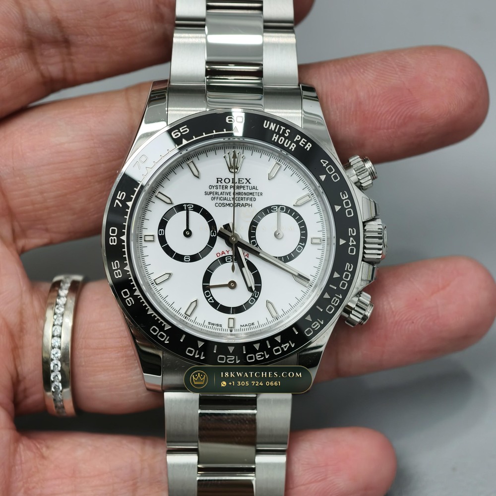 Rolex Cosmograph Daytona Custom SW Dial Deep Crystal Optics Ref. 126500 — Studio Gallery Plate II in 904L Stainless Steel Custom Architecture (143.1g Verified Mass, Rolex Manufacture Cal. 4131 - 72h Power Reserve)