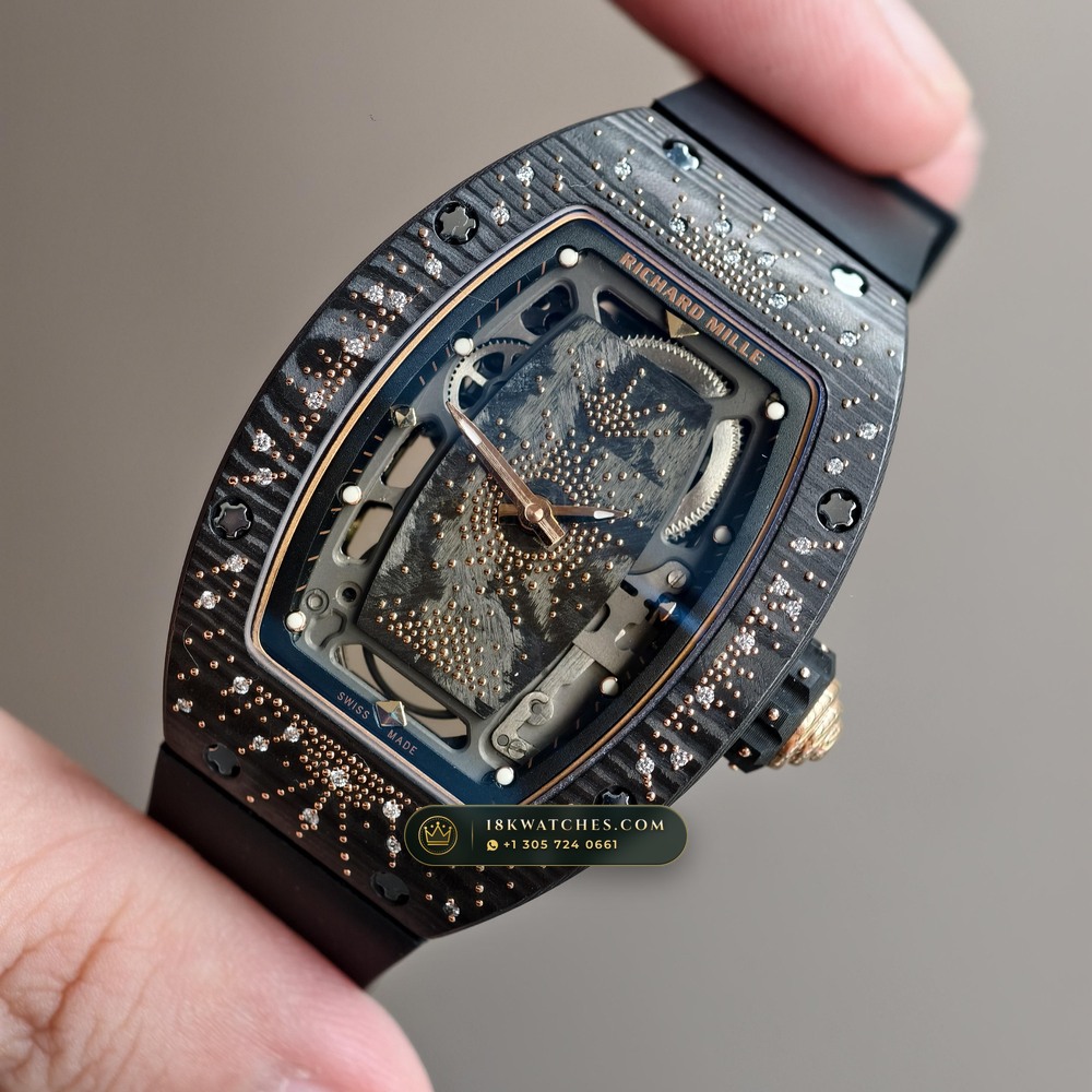 Richard Mille RM 07-01 Automatic Tonneau Dark Night Carbon TPT & Gold Leaf — Studio Gallery Plate III in Carbon TPT & Grade 5 Titanium (58.1g Verified Mass, Richard Mille Cal. CRMA2 Variable-Geometry Rotor)