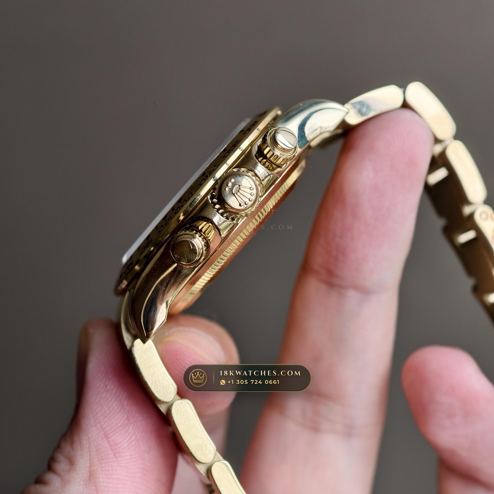 Rolex Cosmograph Daytona 18K Yellow Gold Ref. 116528 — Studio Gallery Plate V in 18K Yellow Gold Au750 (216.2g Verified Mass, Rolex Manufacture Cal. 4130 - 72h Power Reserve)
