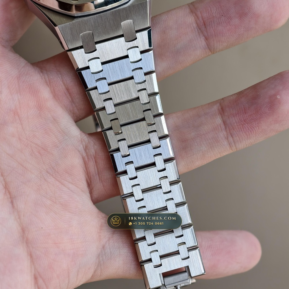Audemars Piguet Royal Oak Selfwinding Chronograph 41mm Ref. 26240ST — Studio Gallery Plate X in 904L Stainless Steel Custom Architecture (180.6g Verified Mass, Audemars Piguet Cal. 4401 Flyback Chronograph)