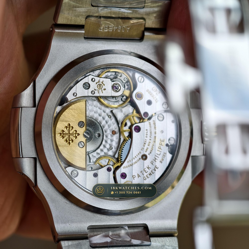 Patek Philippe Nautilus Moonphase & Power Reserve Custom SW Dial Free-Sprung Calibre Ref. 5712/1A — Studio Gallery Plate VI in 904L Stainless Steel Custom Architecture (116.3g Verified Mass, Patek Philippe Cal. 240 PS IRM C LU - 22K Gold Micro-Rotor)