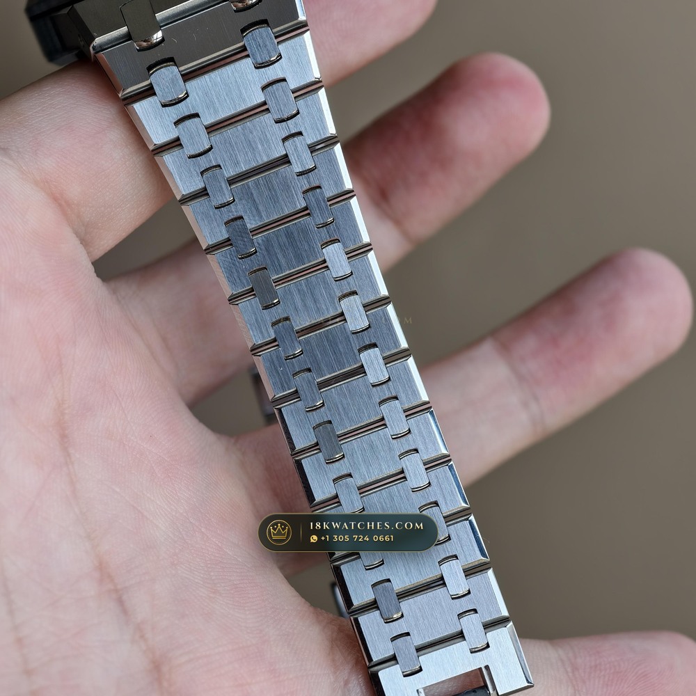 Audemars Piguet Royal Oak Selfwinding 41mm Geneva Atelier Spec Ref. 15510ST — Studio Gallery Plate X in 904L Stainless Steel Custom Architecture (166.4g Verified Mass, Audemars Piguet Cal. 4302 - 70h Power Reserve)