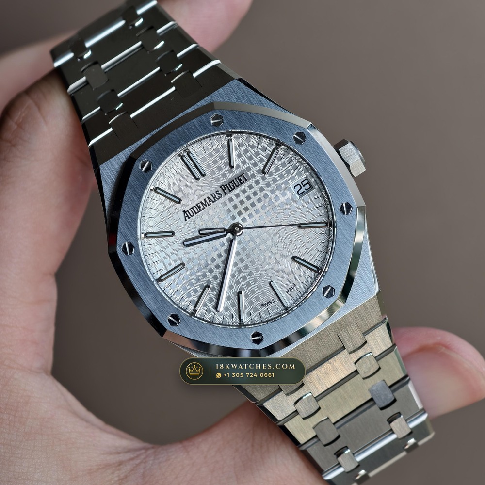 Audemars Piguet Royal Oak Selfwinding 41mm Geneva Atelier Spec Ref. 15510ST — Studio Gallery Plate II in 904L Stainless Steel Custom Architecture (166.4g Verified Mass, Audemars Piguet Cal. 4302 - 70h Power Reserve)