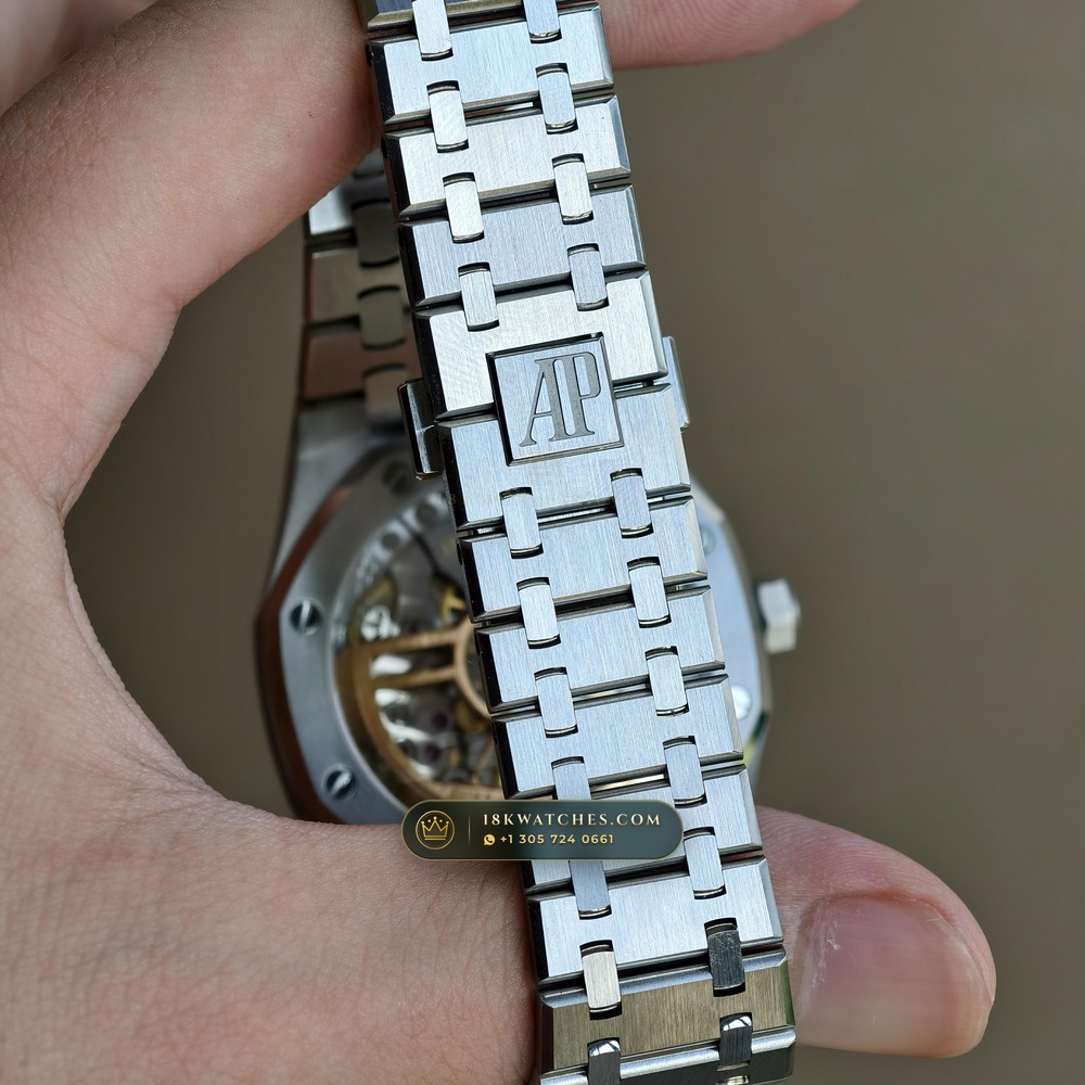 Audemars Piguet Royal Oak Selfwinding 41mm Geneva Atelier Spec Ref. 15510ST — Studio Gallery Plate VIII in 904L Stainless Steel Custom Architecture (166.4g Verified Mass, Audemars Piguet Cal. 4302 - 70h Power Reserve)