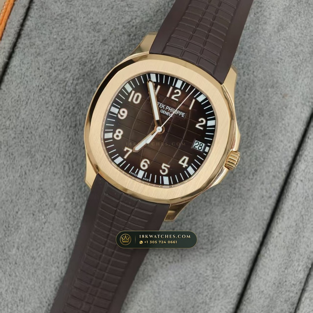 Patek Philippe Aquanaut Extra-Large Self-Winding 18K Rose Gold Custom SW Dial Free-Sprung Calibre Ref. 5167R — Studio Gallery Plate III in 18K Rose Gold Au750 (108.2g Verified Mass, Patek Philippe Cal. 324 S C - 21K Gold Rotor)