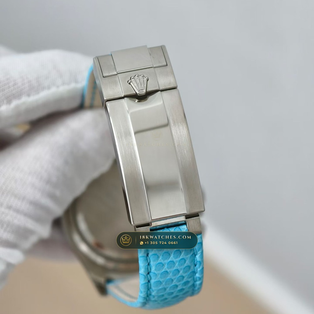 Rolex Cosmograph Daytona Natural Turquoise Dial 18K White Gold Ref. 116589BR — Studio Gallery Plate VII in 18K White Gold Au750 (160.7g Verified Mass, Rolex Manufacture Cal. 4130 - 72h Power Reserve)