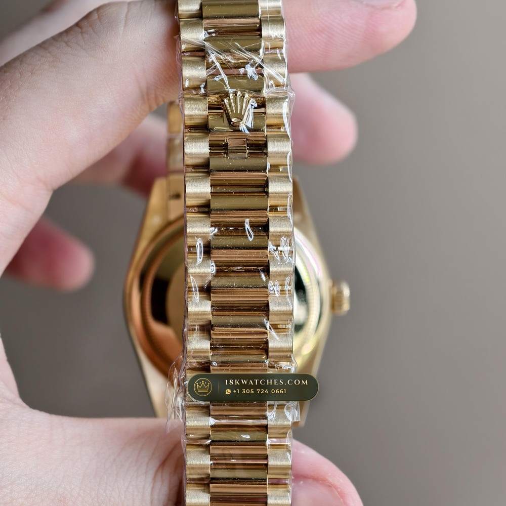 Rolex Day-Date 36 Natural Ferrite Stone Dial 18K Yellow Gold Deep Crystal Optics Ref. 18238 — Studio Gallery Plate VIII in 18K Yellow Gold Au750 (141.8g Verified Mass, Rolex Manufacture Cal. 3155)