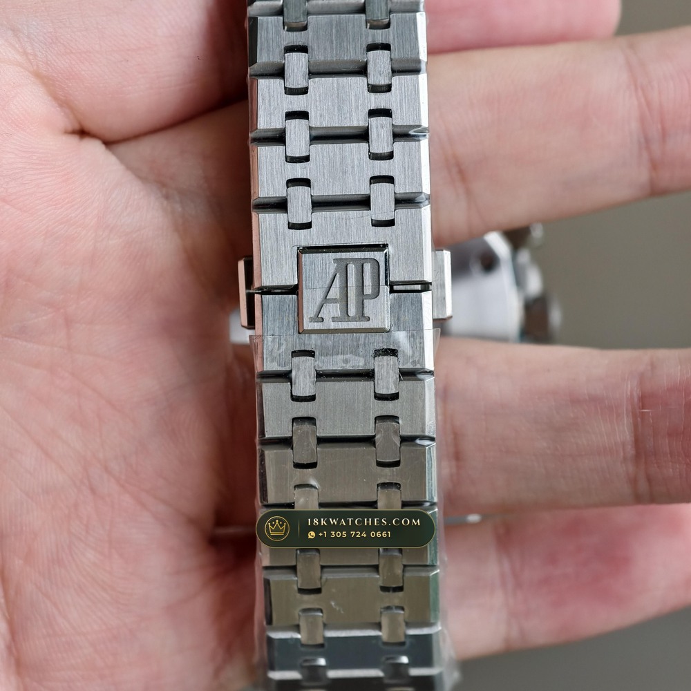 Audemars Piguet Royal Oak Selfwinding Chronograph 41mm Ref. 26331ST.OO.1220ST.01 — Studio Gallery Plate VI in 904L Stainless Steel Custom Architecture (180.3g Verified Mass, Audemars Piguet Cal. 2385 Column-Wheel Chronograph)
