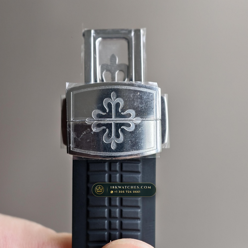 Patek Philippe Aquanaut Extra-Large Self-Winding Custom SW Dial Free-Sprung Calibre Ref. 5167A — Studio Gallery Plate X in 904L Stainless Steel Custom Architecture (79.4g Verified Mass, Patek Philippe Cal. 324 S C - 21K Gold Rotor)