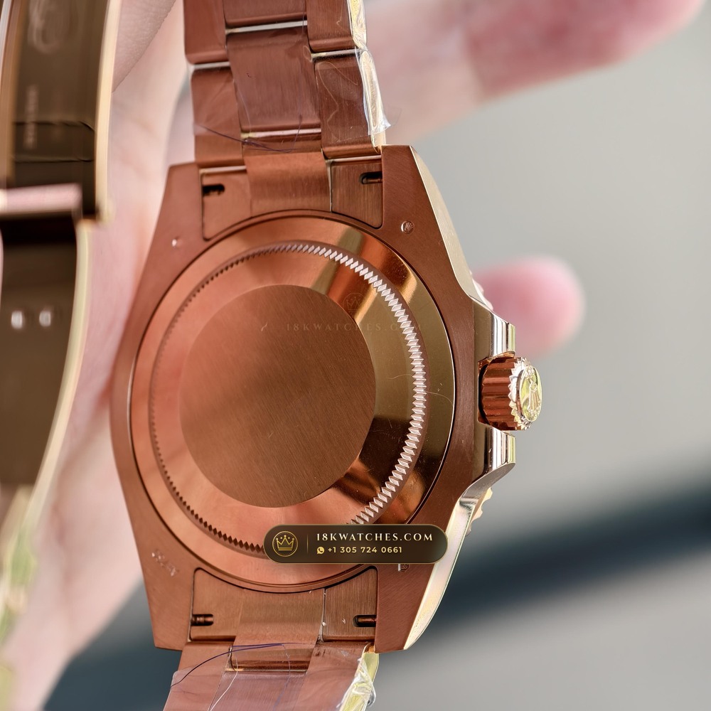 Rolex GMT-Master II Golden Chatoyant Tiger Eye Dial 18K Everose Gold Ref. 126715CHNR — Studio Gallery Plate VI in 18K Rose Gold Au750 (225.4g Verified Mass, Rolex Manufacture Cal. 3285 - 70h Power Reserve)