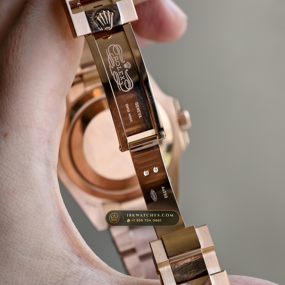 Rolex GMT-Master II Golden Chatoyant Tiger Eye Dial 18K Everose Gold Ref. 126715CHNR — Studio Gallery Plate VII in 18K Rose Gold Au750 (225.4g Verified Mass, Rolex Manufacture Cal. 3285 - 70h Power Reserve)