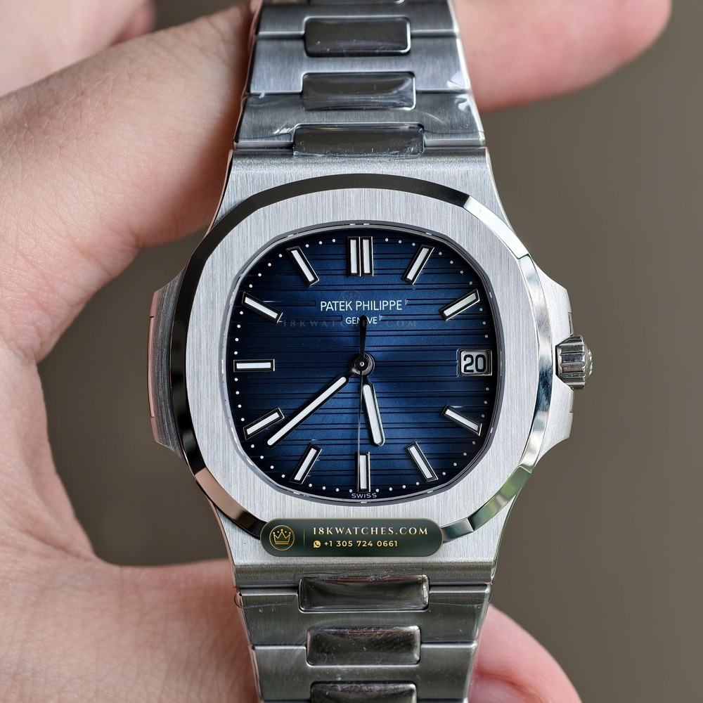 Patek Philippe Nautilus Self-Winding 41mm 18K White Gold Custom SW Dial 22K Gold Rotor Ref. 5811/1G-001