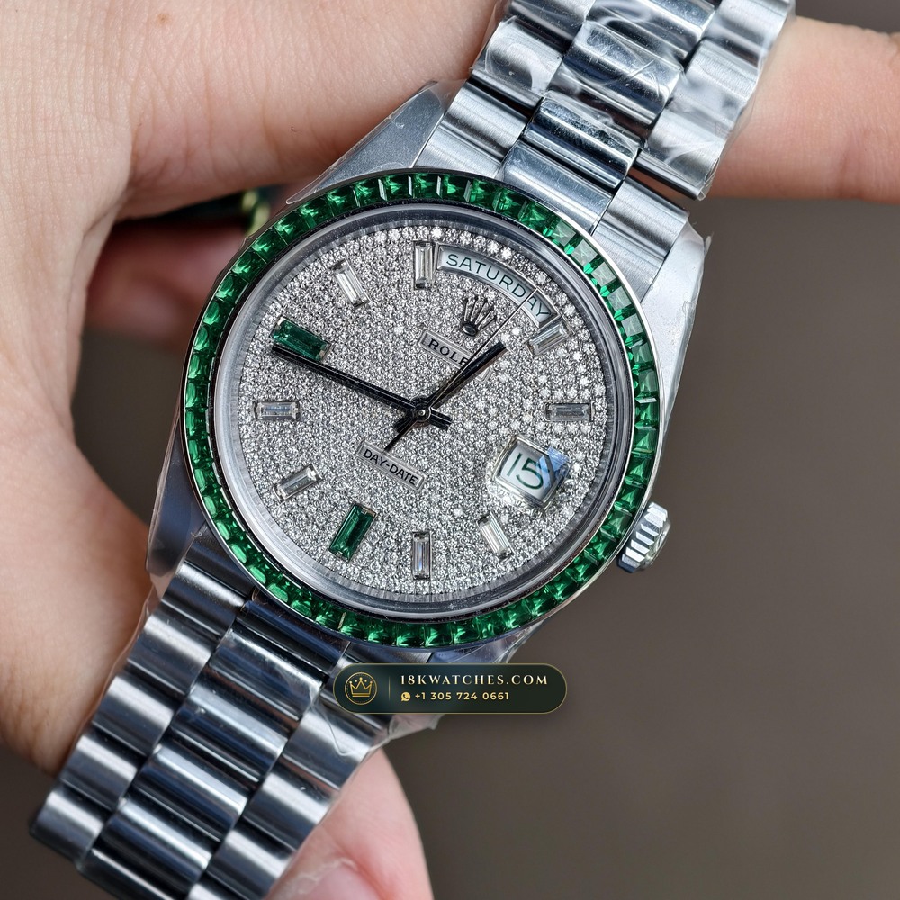 Rolex Day-Date 40 Baguette Emerald Bezel 950 Platinum Ref. 228396TEM — Studio Gallery Plate III in 950 Platinum Pt950 (280.7g Verified Mass, Rolex Manufacture Cal. 3255 - 70h Power Reserve)