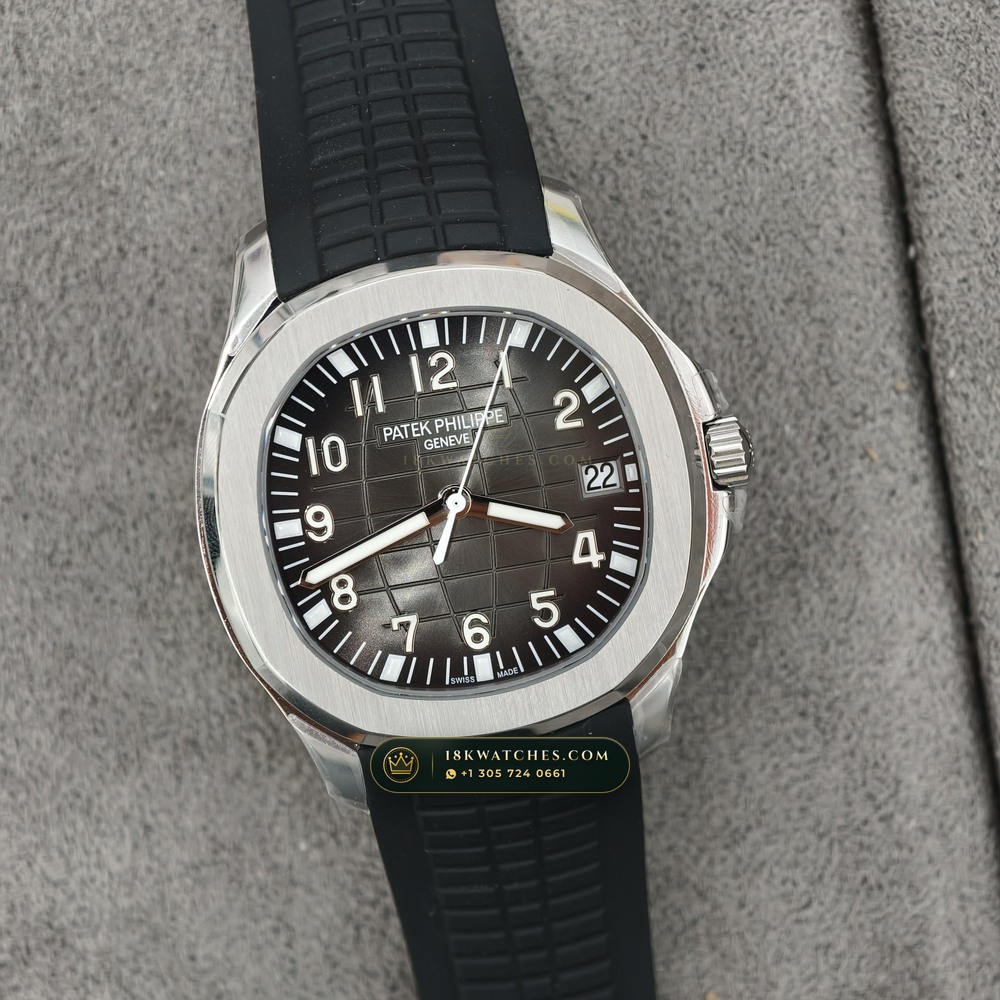 Patek Philippe Aquanaut Extra-Large Self-Winding Geneva Atelier Spec Ref. 5167A
