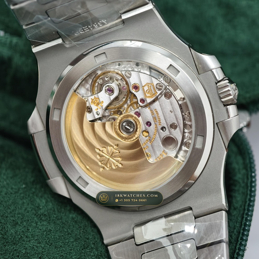 Patek Philippe Nautilus Self-Winding Custom SW Dial Free-Sprung Calibre Ref. 5711/1A-011 — Studio Gallery Plate VI in 904L Stainless Steel Custom Architecture (115.4g Verified Mass, Patek Philippe Cal. 26-330 S C / Cal. 324 S C - 21K Gold Rotor)