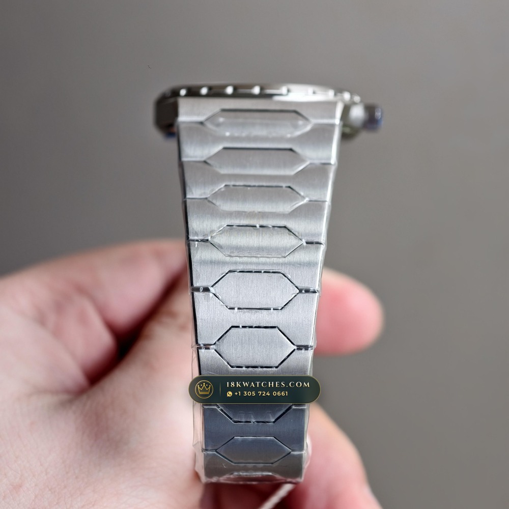 Vacheron Constantin Historiques 222 Jumbo 37mm Blue-Grey Dial Ref. 4200H/222A-B934 — Studio Gallery Plate VII in 904L Stainless Steel Custom Architecture (132.5g Verified Mass, Vacheron Constantin Cal. 2455/2 - 22K Gold Rotor)
