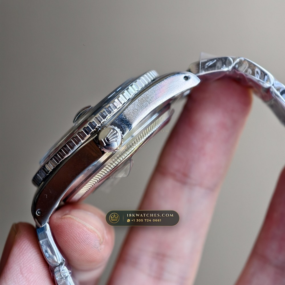 Rolex GMT-Master Vintage Ref. 6542 — Studio Gallery Plate IV in 904L Stainless Steel Custom Architecture (114.1g Verified Mass, Rolex Vintage Automatic Calibre)
