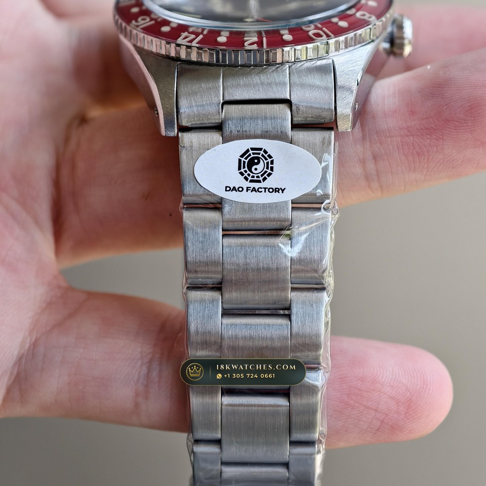 Rolex GMT-Master Vintage Ref. 6542 — Studio Gallery Plate VII in 904L Stainless Steel Custom Architecture (114.1g Verified Mass, Rolex Vintage Automatic Calibre)