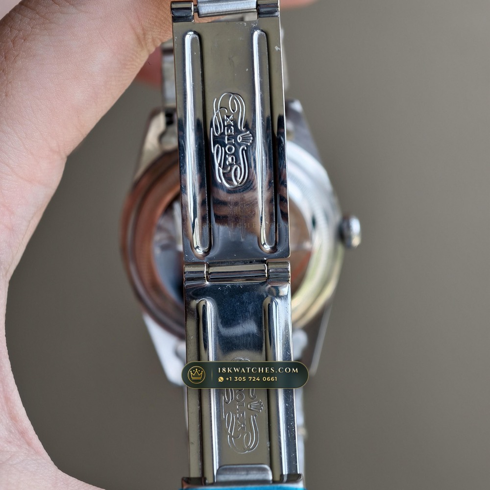 Rolex GMT-Master Vintage Ref. 6542 — Studio Gallery Plate IX in 904L Stainless Steel Custom Architecture (114.1g Verified Mass, Rolex Vintage Automatic Calibre)