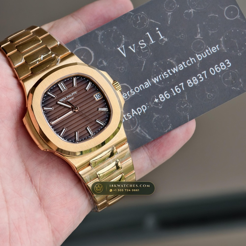 Patek Philippe Nautilus Self-Winding 18K Rose Gold Ref. 5711/1R-001 — Studio Gallery Plate X in 18K Rose Gold Au750 (186.3g Verified Mass, Patek Philippe Cal. 26-330 S C / Cal. 324 S C - 21K Gold Rotor)