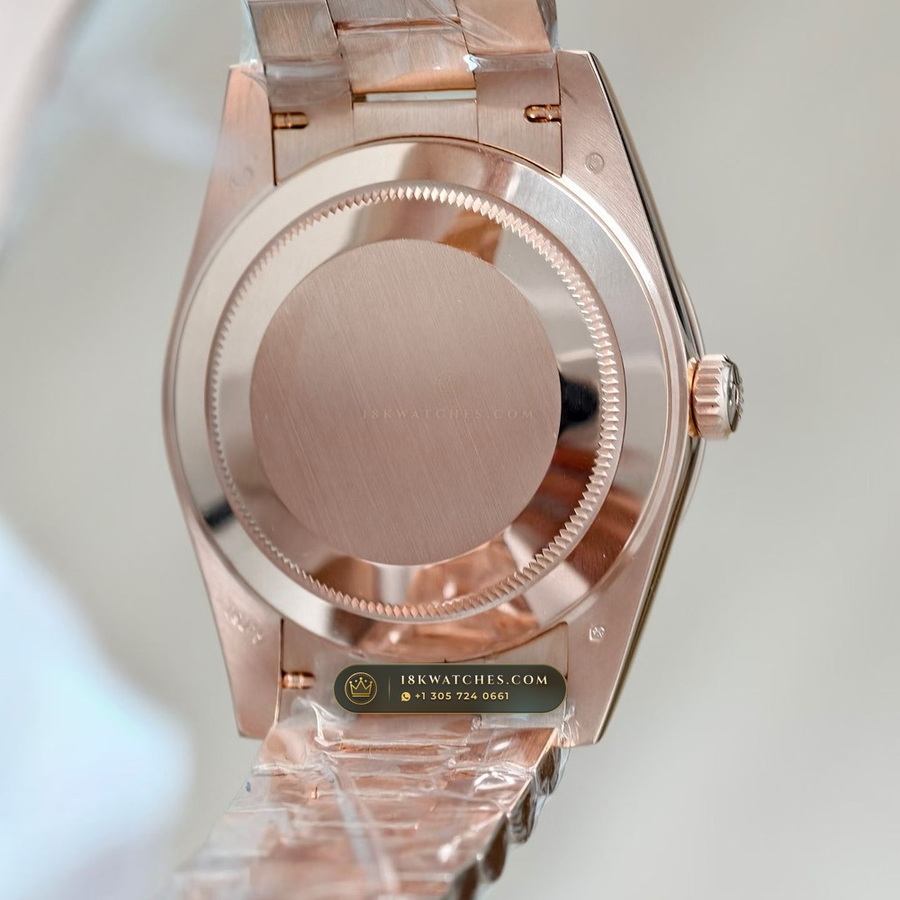 Rolex Day-Date 40 18K Everose Gold Ref. 228235 — Studio Gallery Plate VII in 18K Rose Gold Au750 (210.2g Verified Mass, Rolex Manufacture Cal. 3255 - 70h Power Reserve)