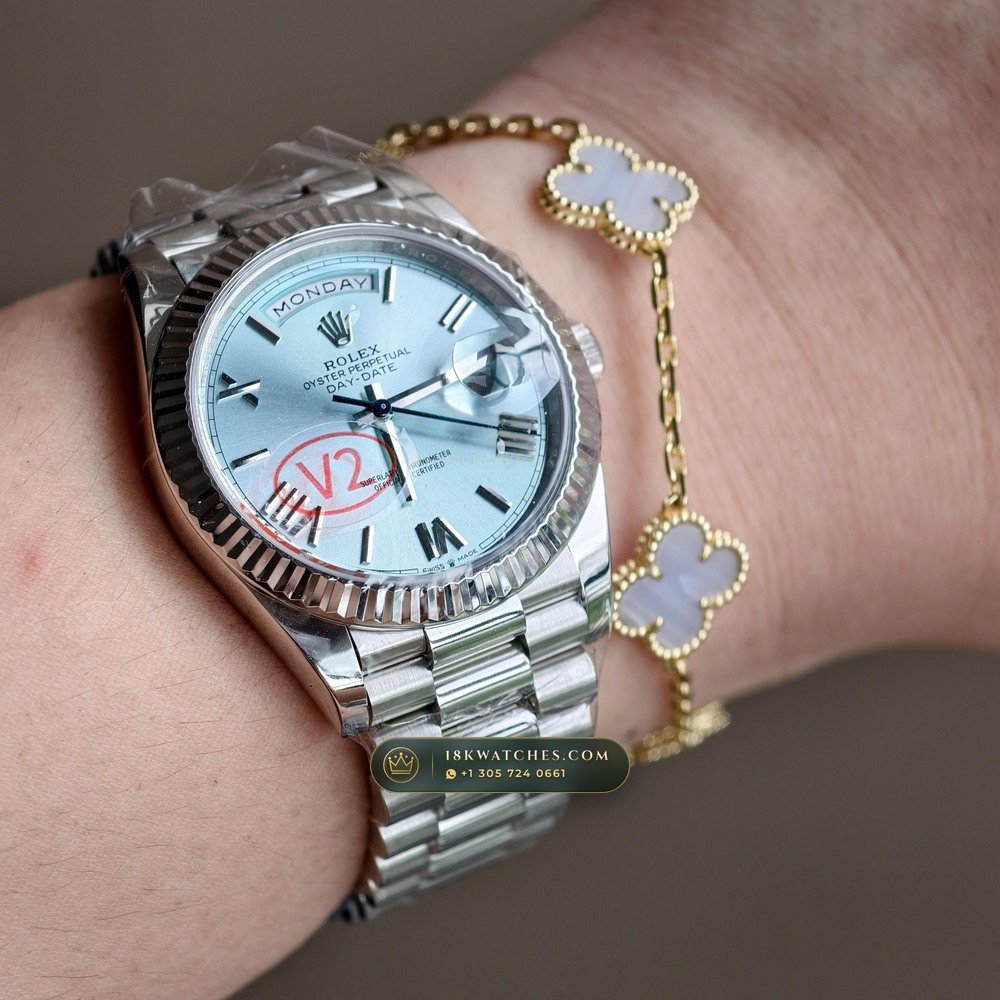 Rolex Day-Date 40 950 Platinum Ref. 228236 — Studio Gallery Plate VII in 950 Platinum Pt950 (280.8g Verified Mass, Rolex Manufacture Cal. 3255 - 70h Power Reserve)