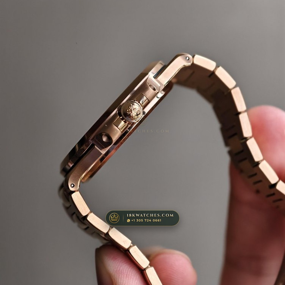 Patek Philippe Nautilus 40mm Graduated Chocolate Brown Dial 18K Rose Gold Ref. 5711/1R-001 — Studio Gallery Plate VI in 18K Rose Gold Au750 (186.5g Verified Mass, Patek Philippe Cal. 26-330 S C / Cal. 324 S C - 21K Gold Rotor)