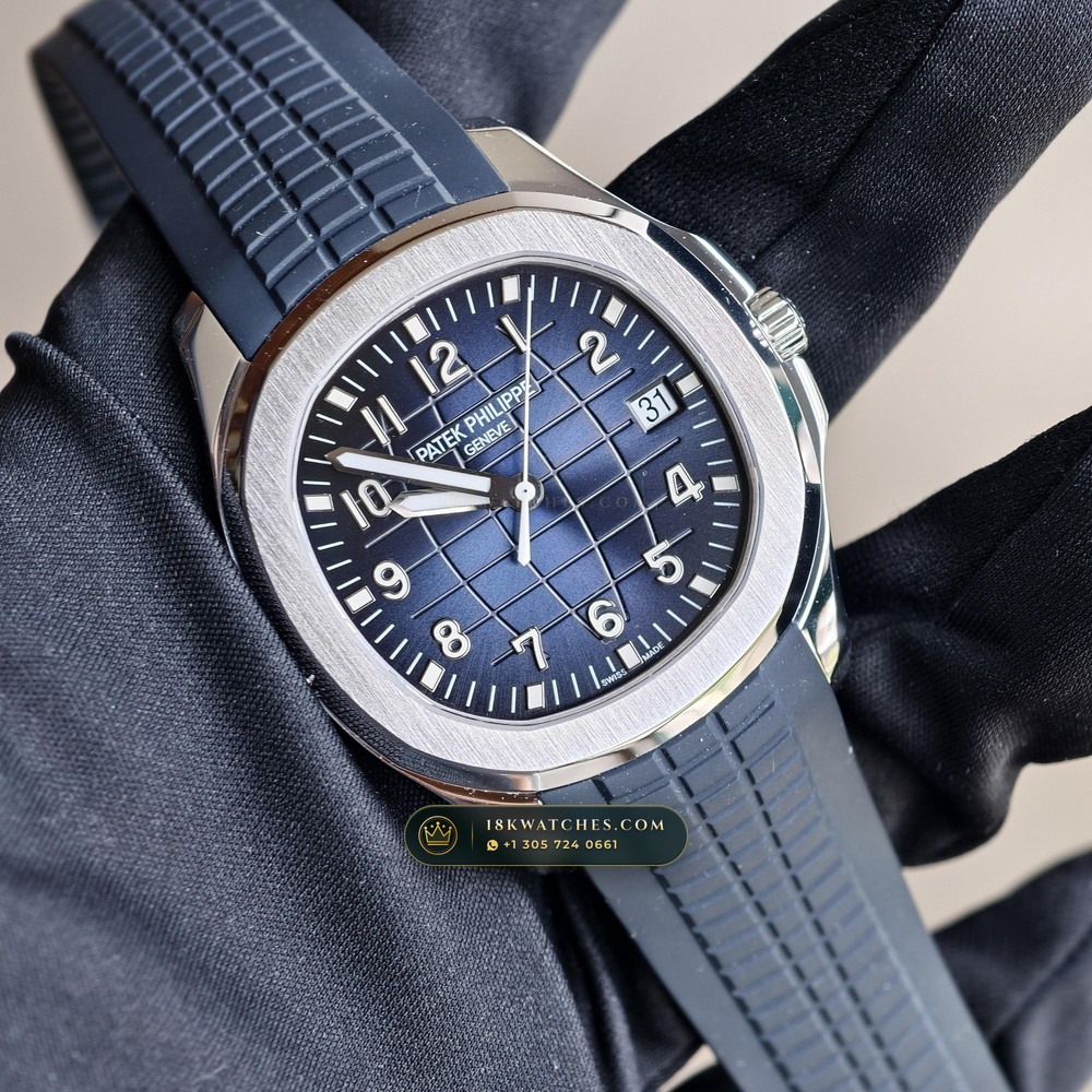 Patek Philippe Aquanaut Jumbo 42.2mm 18K White Gold Ref. 5168G-001 — Studio Gallery Plate II in 18K White Gold Au750 (120.1g Verified Mass, Patek Philippe Cal. 324 S C - 21K Gold Rotor)