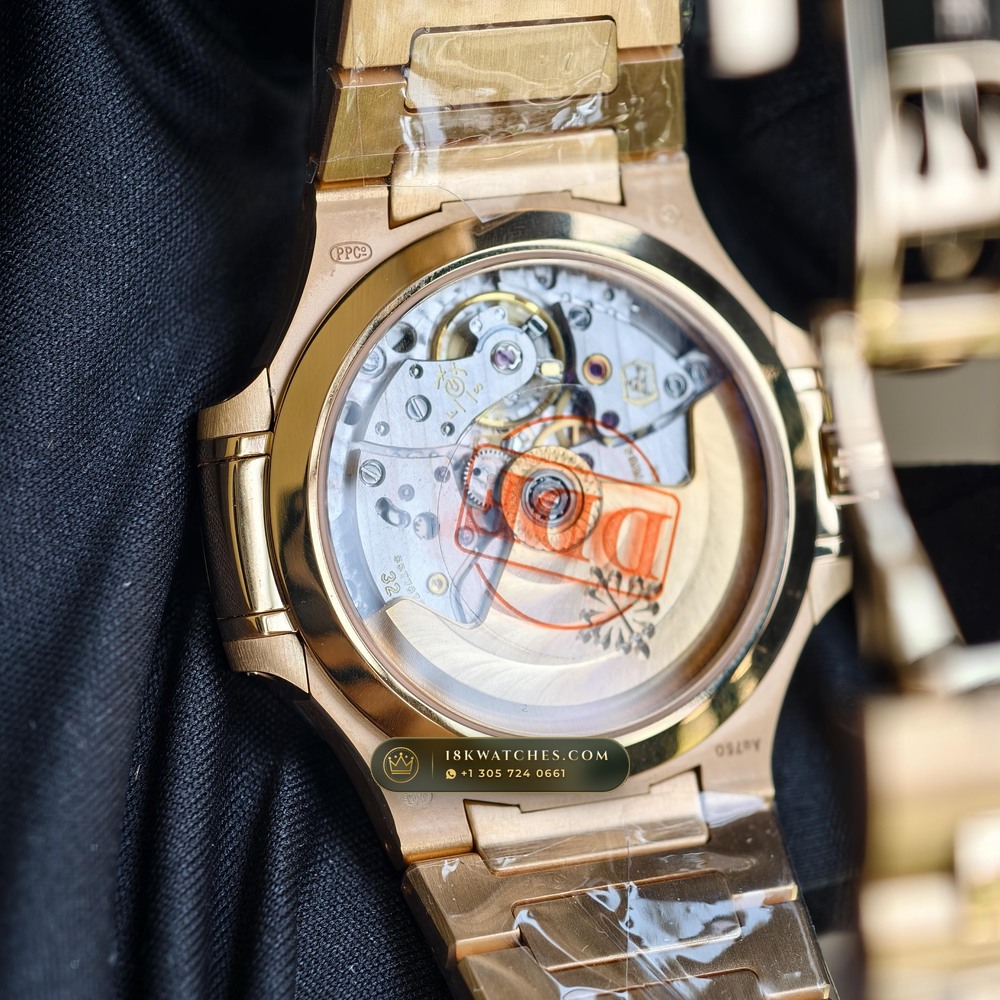 Patek Philippe Nautilus Ladies Automatic 18K Rose Gold Ref. 7118/1R-010 — Studio Gallery Plate VI in 18K Rose Gold Au750 (146.3g Verified Mass, Patek Philippe Cal. 324 S C - 21K Gold Rotor)