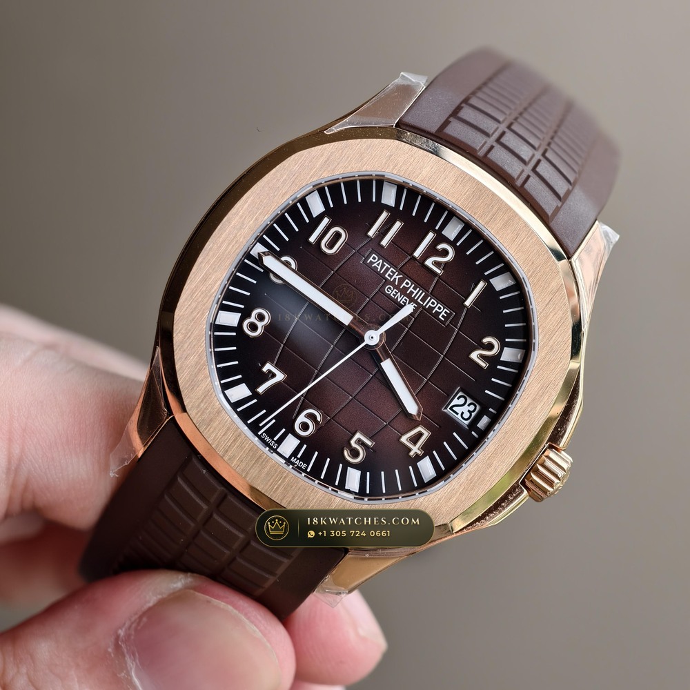 Patek Philippe Aquanaut Extra-Large Self-Winding 18K Rose Gold Custom SW Dial Deep Crystal Optics Ref. 5167R — Studio Gallery Plate III in 18K Rose Gold Au750 (132.0g Verified Mass, Patek Philippe Cal. 324 S C - 21K Gold Rotor)