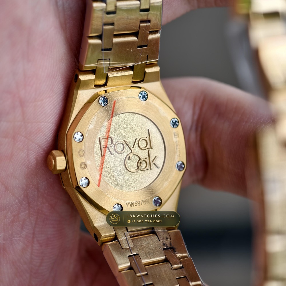Audemars Piguet Royal Oak Mini Frosted Gold 23mm 18K Yellow Gold Ref. 67630BA.GG.1312BA.01 — Studio Gallery Plate VI in 18K Yellow Gold Au750 (73.1g Verified Mass, Audemars Piguet Cal. 2730)