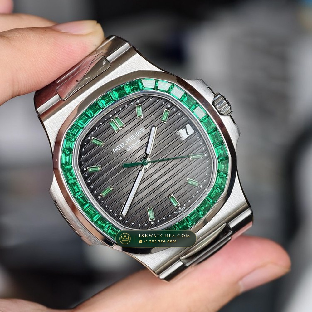 Patek Philippe Nautilus Off-Catalogue Baguette Emerald Bezel 950 Platinum Ref. 5711/113P-001 — Studio Gallery Plate II in 950 Platinum Pt950 (245.2g Verified Mass, Patek Philippe Cal. 26-330 S C / Cal. 324 S C - 21K Gold Rotor)