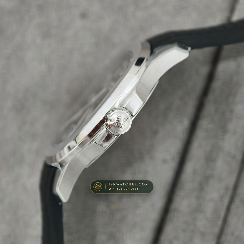 Patek Philippe Aquanaut Extra-Large Self-Winding Custom SW Dial 22K Gold Rotor Ref. 5167A — Studio Gallery Plate V in 904L Stainless Steel Custom Architecture (79.1g Verified Mass, Patek Philippe Cal. 324 S C - 21K Gold Rotor)