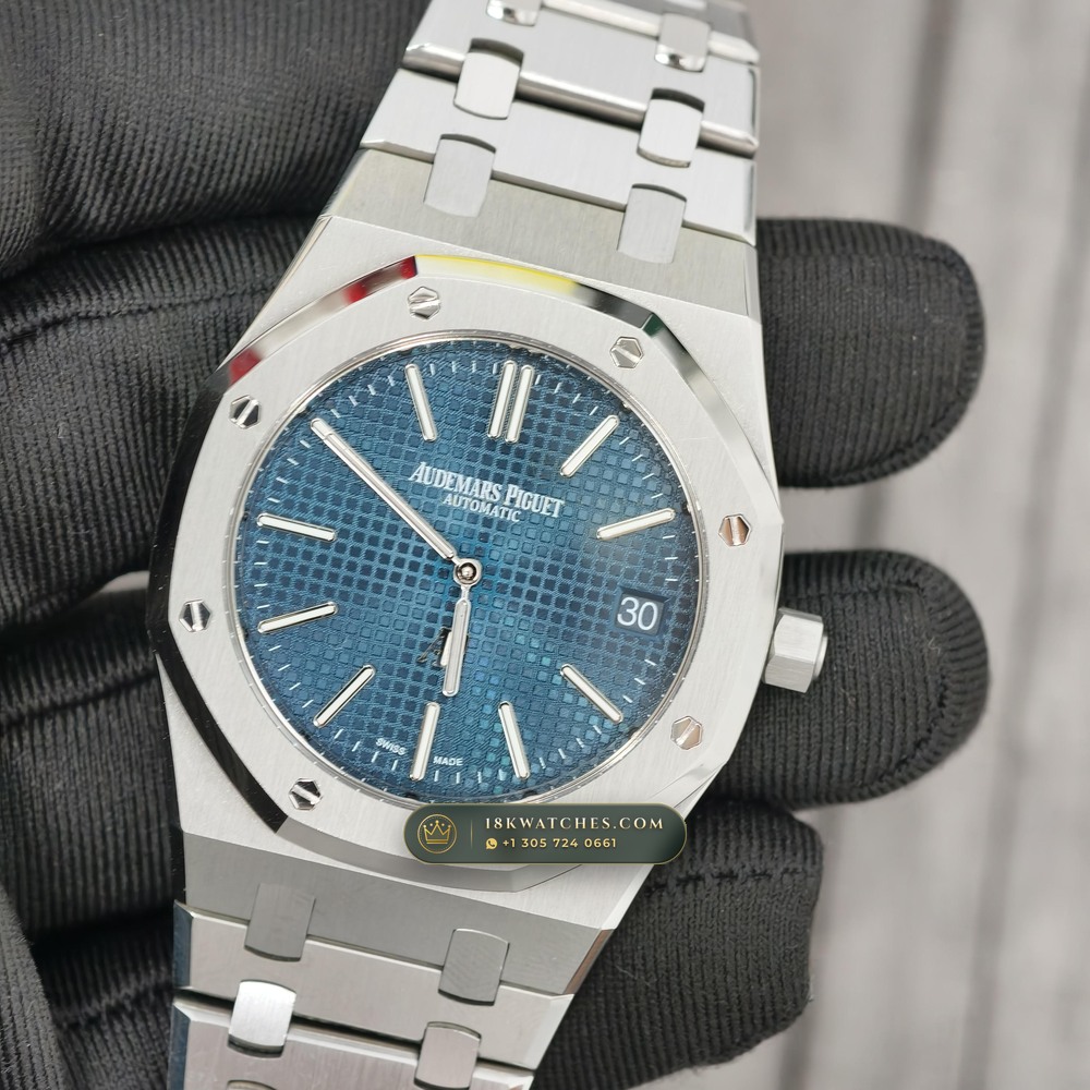 Audemars Piguet Royal Oak Jumbo Extra-Thin 39mm Custom Tapestry Dial Ref. 15202ST — Studio Gallery Plate III in 904L Stainless Steel Custom Architecture (103.4g Verified Mass, Audemars Piguet Cal. 2121 Ultra-Thin)