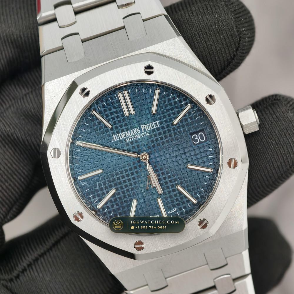 Audemars Piguet Royal Oak Jumbo Extra-Thin 39mm Custom Tapestry Dial Ref. 15202ST — Studio Gallery Plate IV in 904L Stainless Steel Custom Architecture (103.4g Verified Mass, Audemars Piguet Cal. 2121 Ultra-Thin)