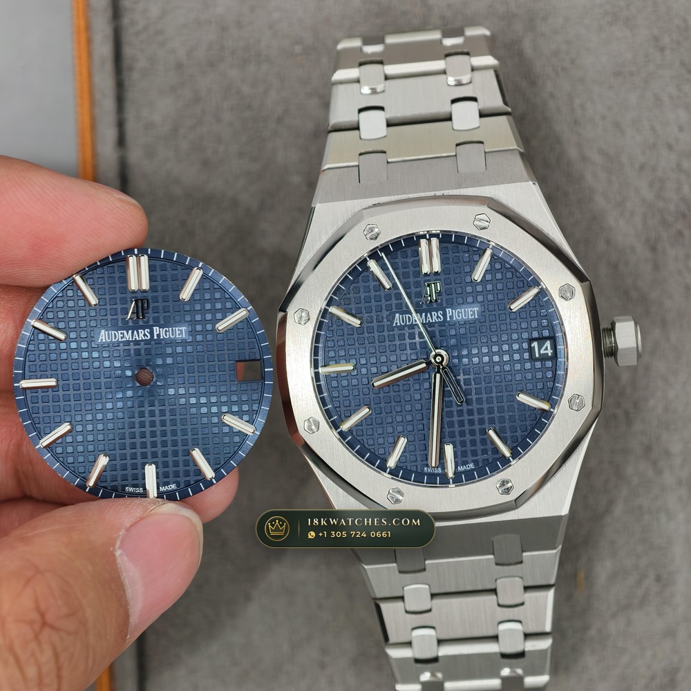 Audemars Piguet Royal Oak Selfwinding 41mm Custom SW Dial Free-Sprung Calibre Ref. 15500ST — Studio Gallery Plate II in 904L Stainless Steel Custom Architecture (166.7g Verified Mass, Audemars Piguet Cal. 4302 - 70h Power Reserve)
