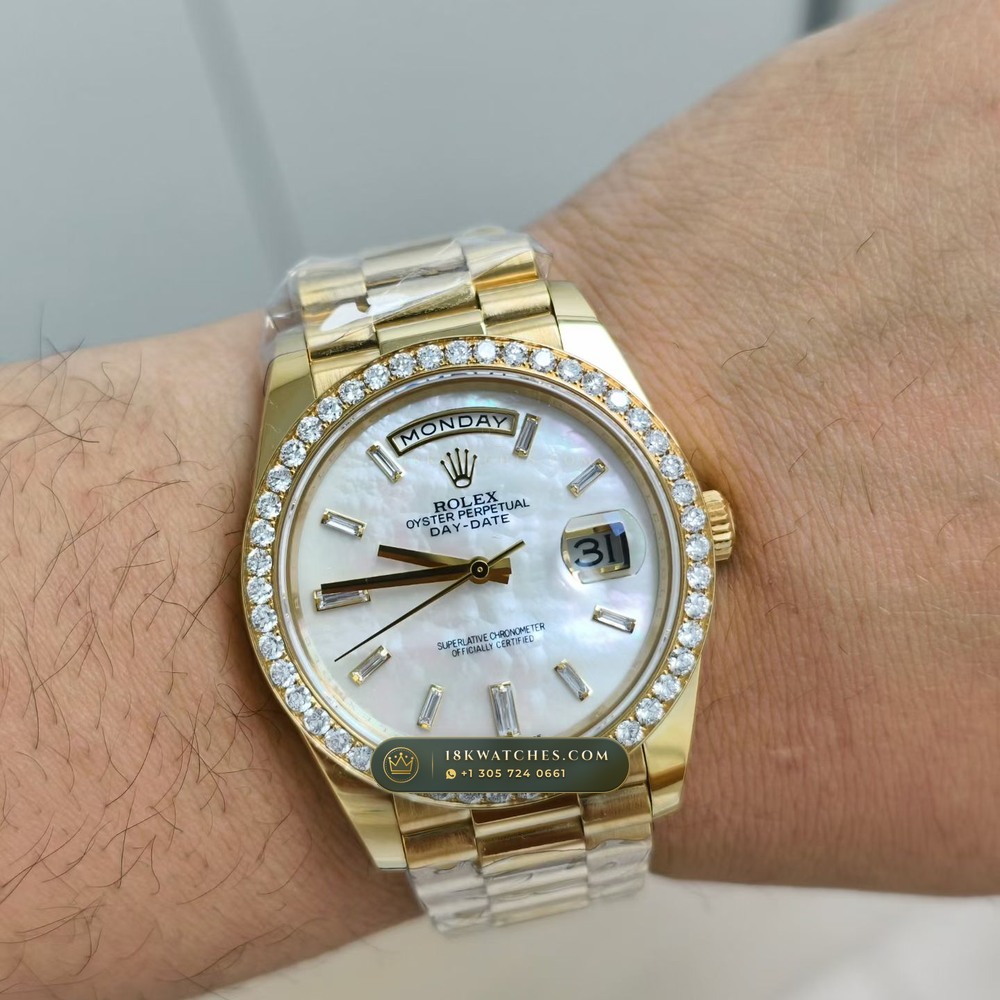 Rolex Day-Date 40 Iridescent Natural Mother-of-Pearl Dial Diamond-Set Bezel 18K Yellow Gold Ref. 228348RBR — Studio Gallery Plate VIII in 18K Yellow Gold Au750 (210.3g Verified Mass, Rolex Manufacture Cal. 3255 - 70h Power Reserve)
